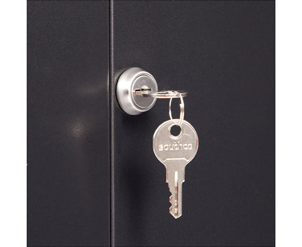 Key inserted in the lock of the 9U LINIER Fixed Wall Mount Cabinet's glass door